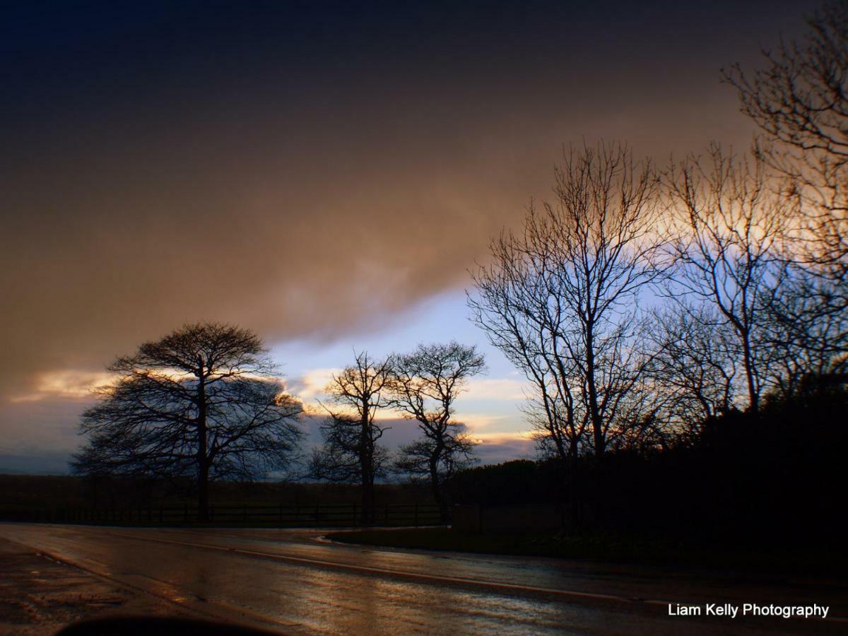 Lakefield Gallery Keel  ภายนอก รูปภาพ