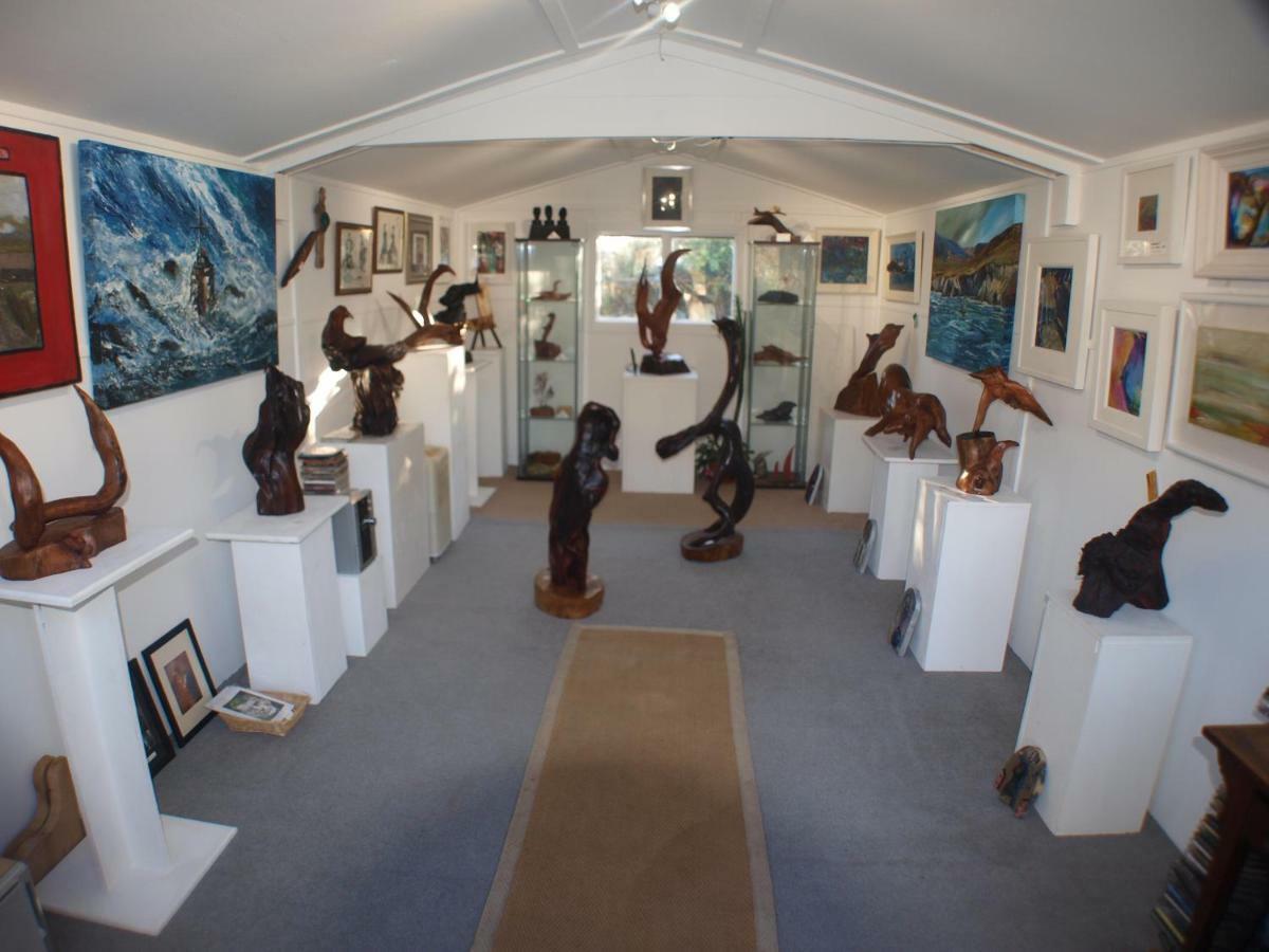 Lakefield Gallery Keel  ภายนอก รูปภาพ